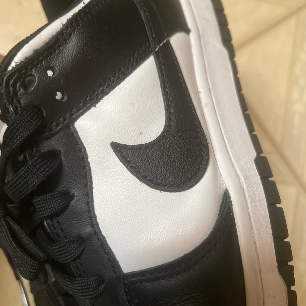 Nike Panda Dunk - image 2